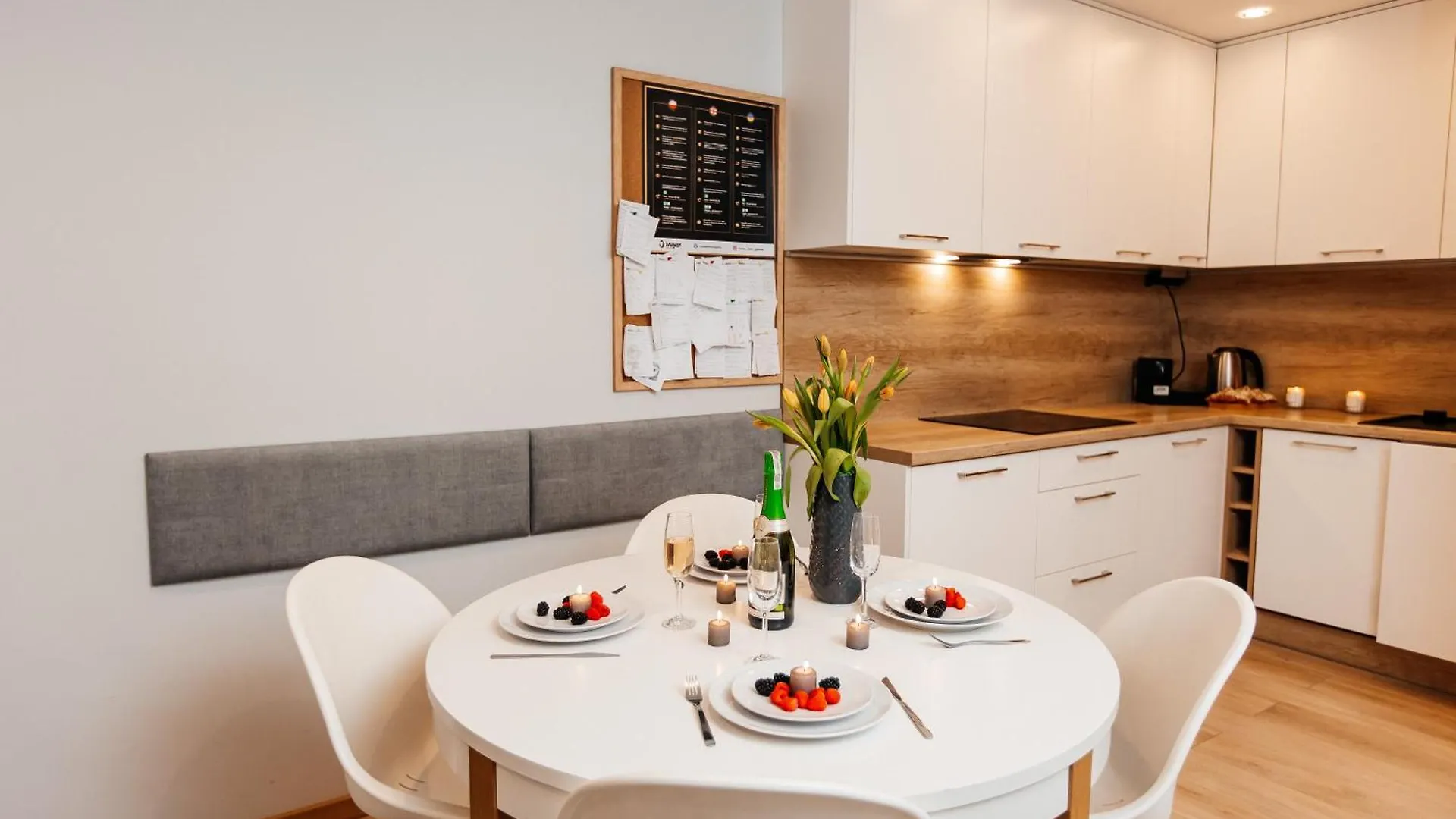 Maya'S Flats & Resorts 42 - Swietej Barbary Gdańsk 0*,  Pologne